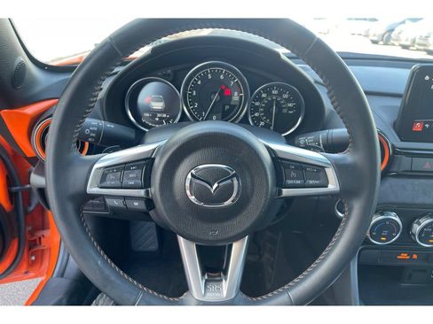Used 2019 MAZDA MX-5 Miata 30th Anniversary RWD image 32