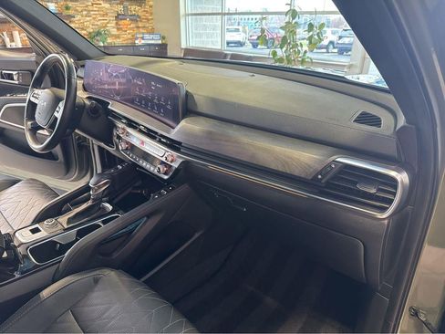 Used 2023 Kia Telluride SX Prestige X-Line image 27