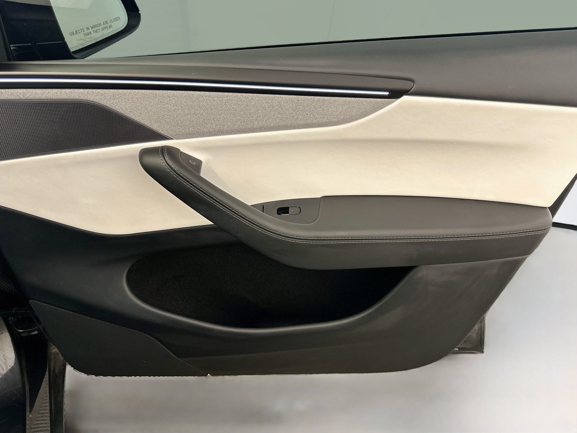 Used 2026 Tesla Model Y AWD image 35