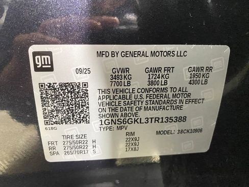 Used 2026 Chevrolet Suburban High Country image 31