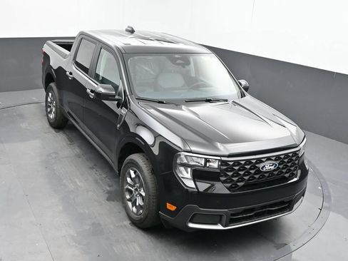 New 2026 Ford Maverick XLT w/ Equipment Group 301A AWD/4WD image 39