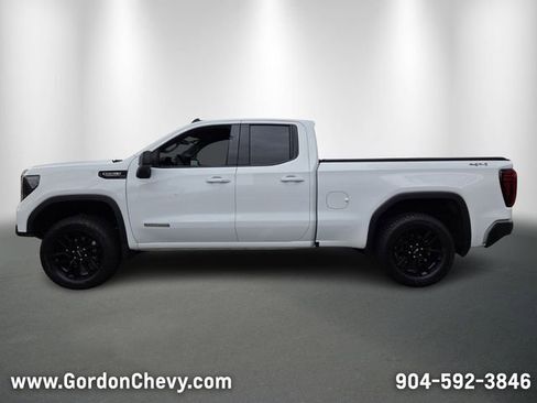 Used 2025 GMC Sierra 1500 Elevation AWD/4WD image 2