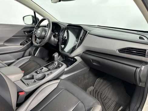 Used 2024 Subaru Crosstrek 2.5i Limited AWD/4WD image 25