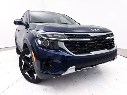 Certified 2024 Kia Seltos EX image 6