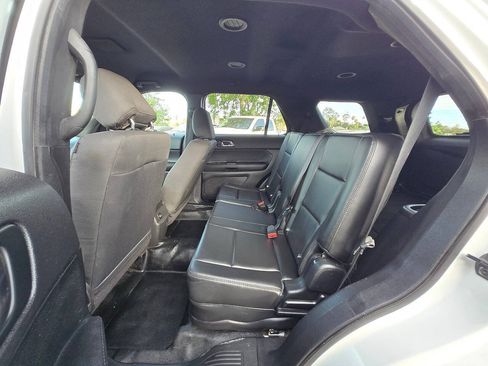 Used 2017 Ford Explorer 4WD Police Interceptor image 26