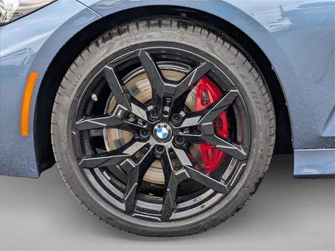 Certified 2025 BMW 330i Sedan w/ M Sport Package image 25