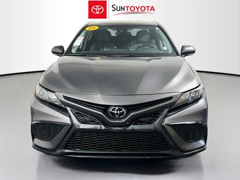 Used 2023 Toyota Camry SE FWD image 10
