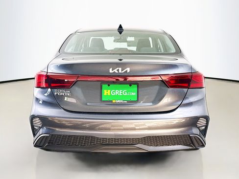 Used 2024 Kia Forte LXS image 8