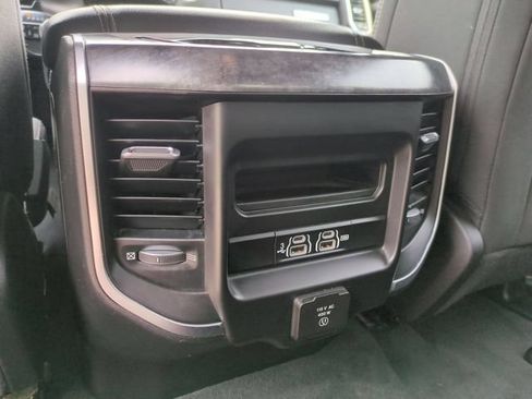 Used 2019 RAM 1500 Big Horn AWD/4WD image 20