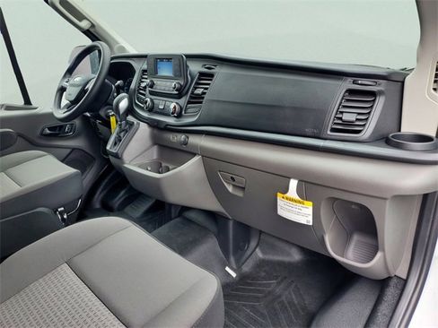 New 2025 Ford Transit 250 148 Medium Roof image 20