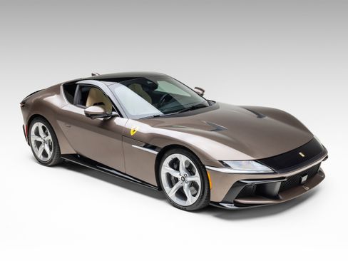 Certified 2025 Ferrari 12Cilindri image 6