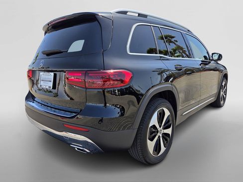 New 2026 Mercedes-Benz GLB 250 image 5