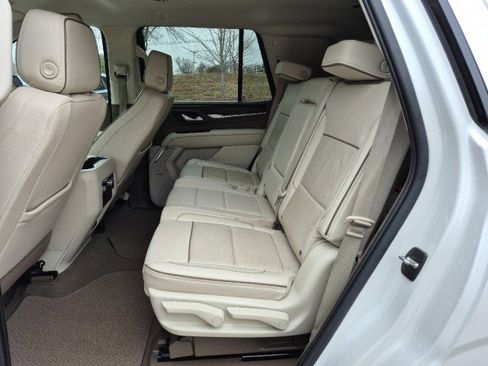 Used 2022 GMC Yukon Denali image 35