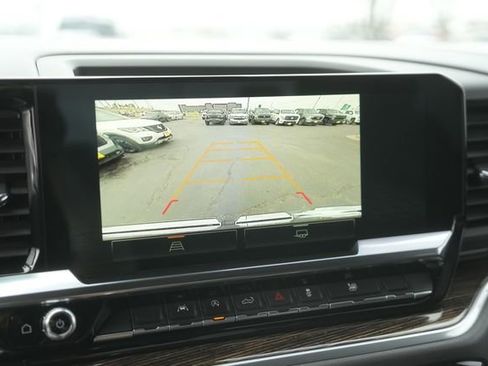 Used 2025 GMC Sierra 1500 Elevation image 26