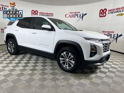 Used 2025 Chevrolet Equinox LT AWD/4WD image 1