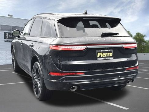 New 2025 Lincoln Corsair Reserve w/ Equipment Group 202A image 7