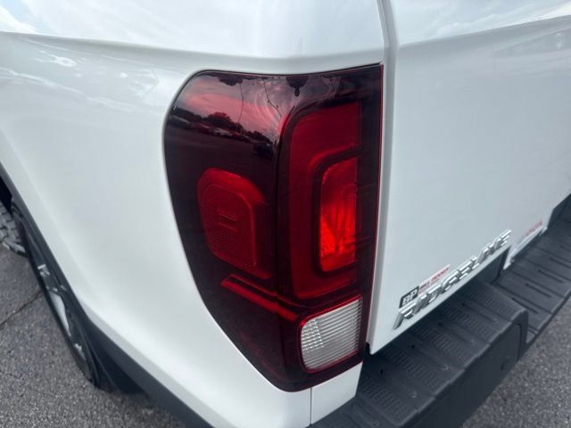 Used 2022 Honda Ridgeline RTL-E image 10