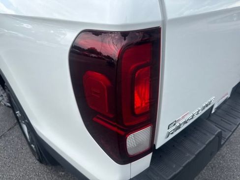 Used 2022 Honda Ridgeline RTL-E image 10