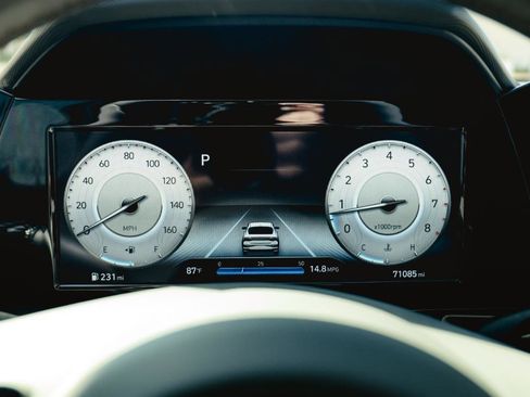 Used 2021 Hyundai Elantra SEL w/ Convenience Package image 23