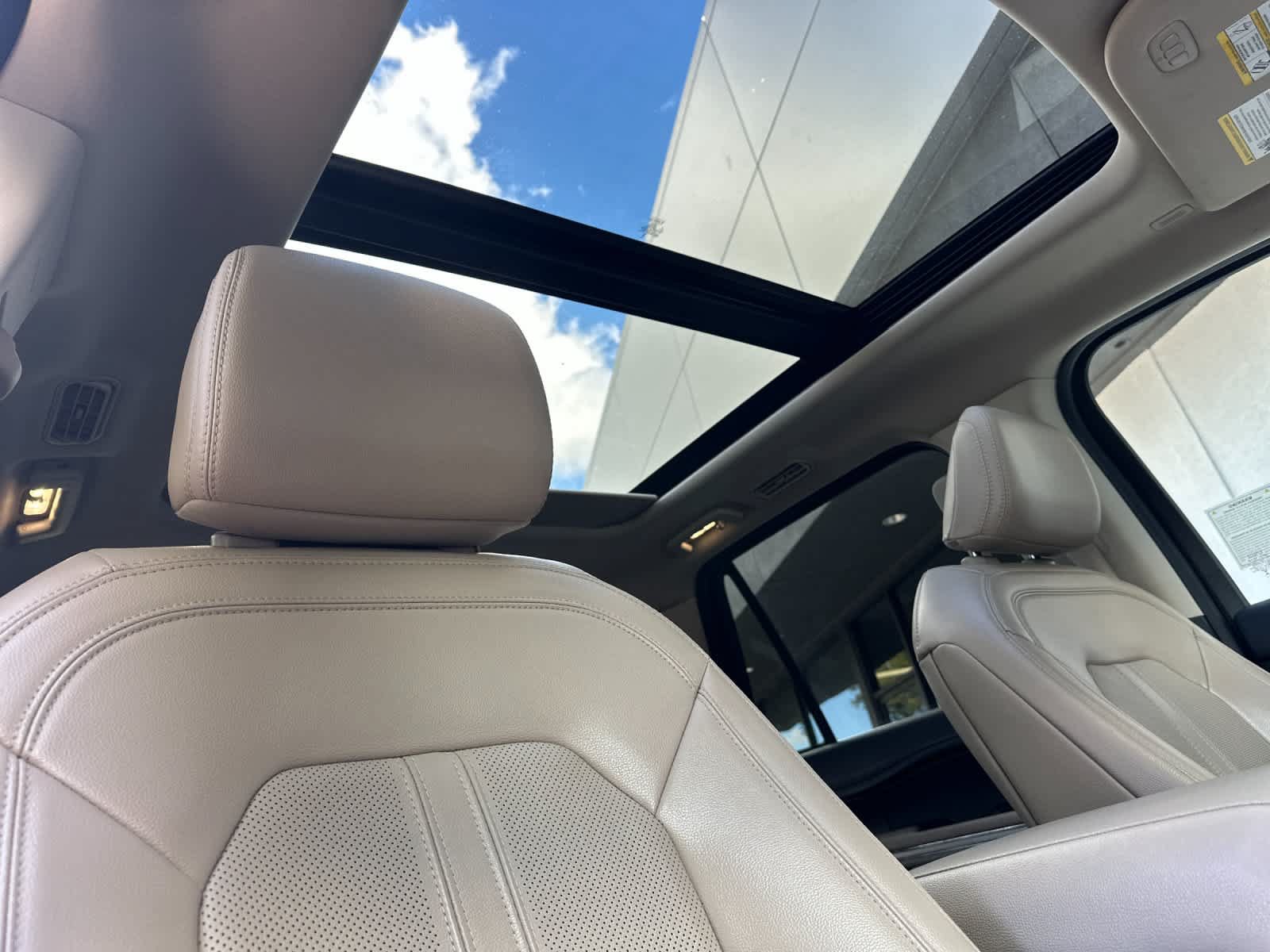 Certified 2024 Ford Expedition Limited AWD/4WD image 18