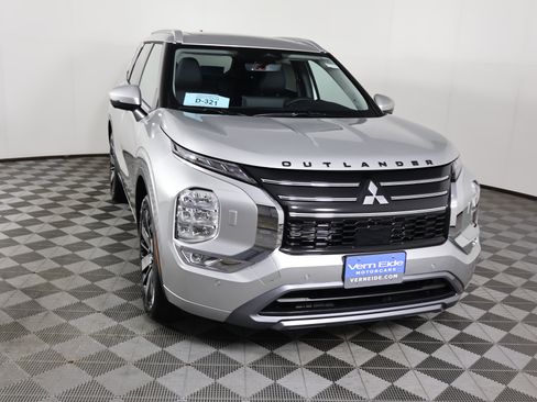 New 2026 Mitsubishi Outlander SEL AWD/4WD image 3