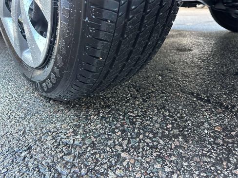 Used 2025 Toyota Corolla LE image 9