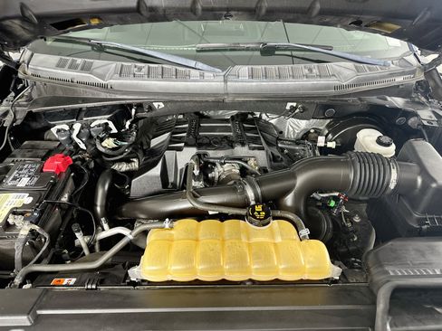 Used 2018 Ford F150 XL w/ Equipment Group 101A Mid RWD image 30
