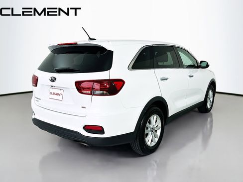 Used 2020 Kia Sorento LX FWD image 7