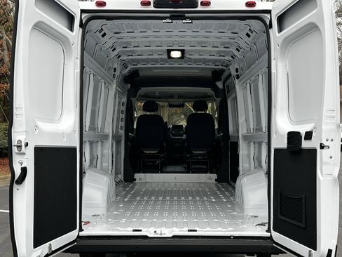 New 2026 RAM ProMaster 1500 w/ Convenience Group image 11