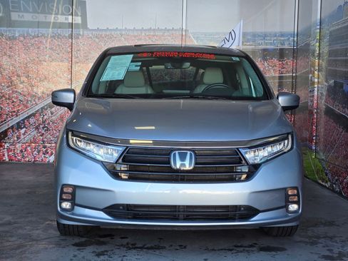 Used 2024 Honda Odyssey EX-L image 2