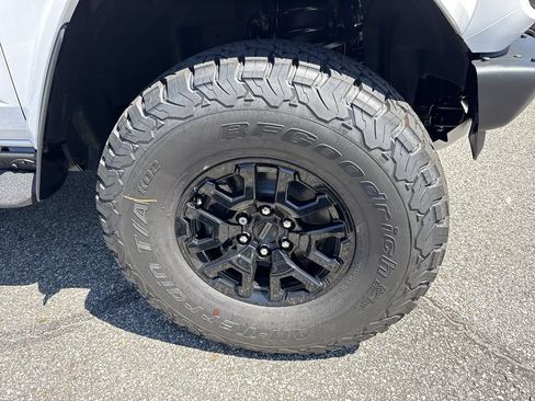 New 2026 Ford Bronco Raptor w/ Interior Carbon Fiber Pack AWD/4WD image 12