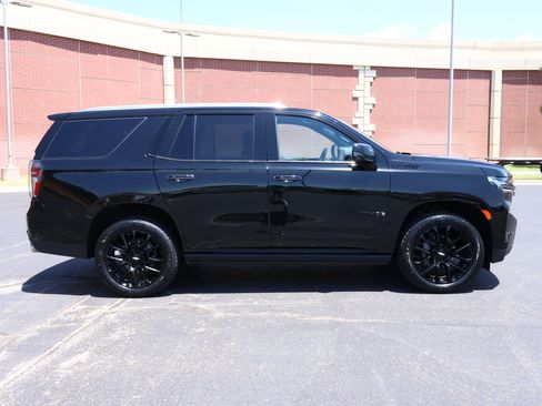 Used 2022 Chevrolet Tahoe High Country w/ Premium Package AWD/4WD image 40