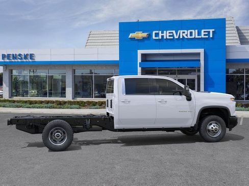 New 2026 Chevrolet Silverado 3500 W/T RWD image 29