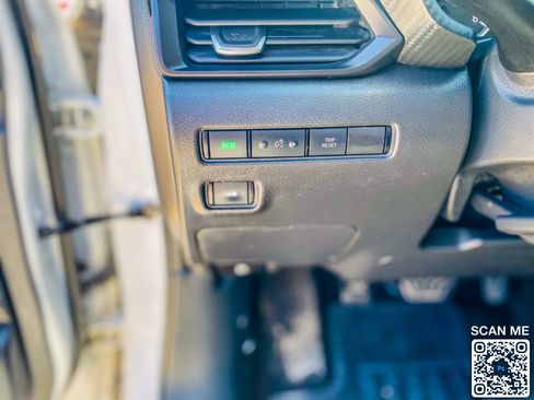 Used 2022 Nissan Sentra S image 16