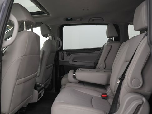 Used 2018 Honda Odyssey EX-L image 21