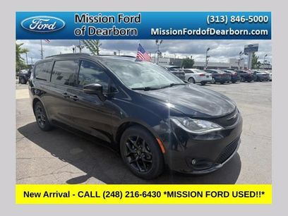Used 2018 Chrysler Pacifica Limited w/ S Appearance Package
