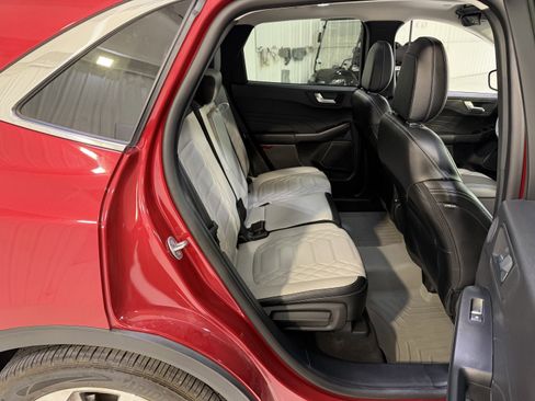 Used 2024 Ford Escape Platinum w/ Premium Technology Package image 13