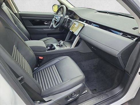 Used 2025 Land Rover Discovery Sport S AWD/4WD image 5