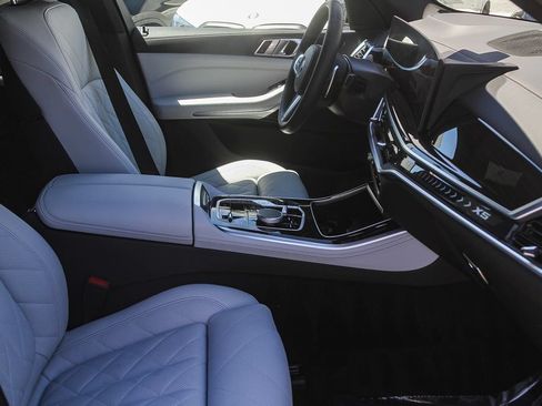 Certified 2024 BMW X5 xDrive50e w/ M Sport Package AWD/4WD image 13