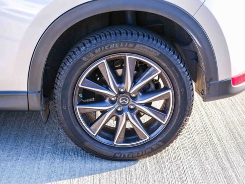 Used 2017 MAZDA CX-5 Grand Touring FWD image 9