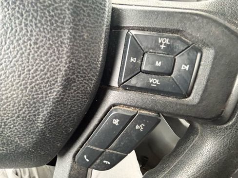 Used 2021 Ford E-350 and Econoline 350 Super Duty w/ Power Windows & Locks Group image 15