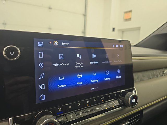 Used 2024 Chevrolet Colorado ZR2 w/ ZR2 Convenience Package III AWD/4WD image 27