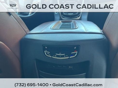 Used 2020 Cadillac Escalade ESV Premium Luxury w/ Escalade Sport Edition image 10