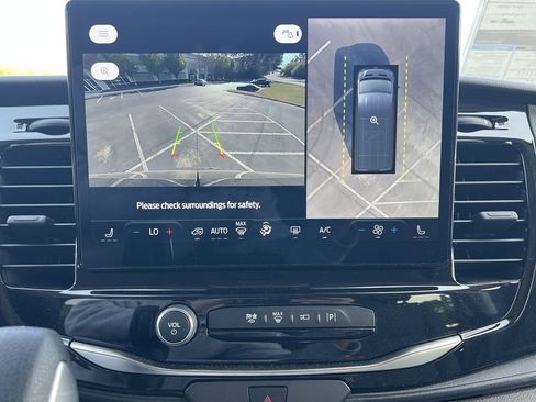 New 2026 Ford Transit 350 148 Medium Roof Wagon image 4