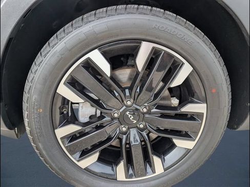 Used 2024 Kia Telluride SX Prestige AWD/4WD image 20
