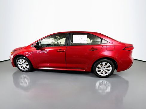 Used 2020 Toyota Corolla LE image 9