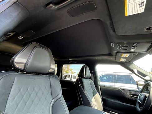 New 2026 INFINITI QX80 Autograph AWD/4WD image 21
