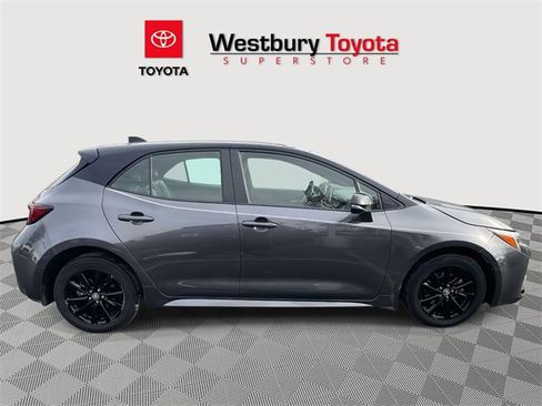 Used 2023 Toyota Corolla SE image 6