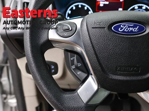 Used 2022 Ford Transit Connect XLT FWD image 14