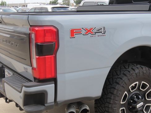 New 2026 Ford F250 Platinum AWD/4WD image 12